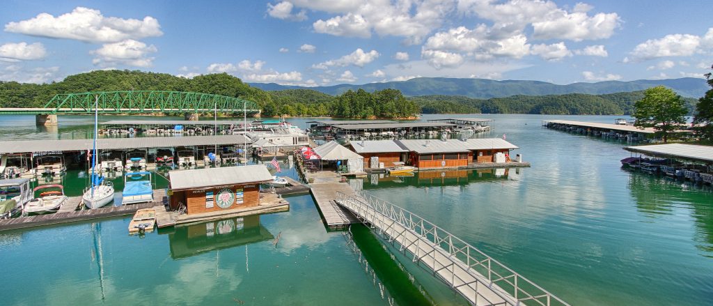 laurel harbor yacht club